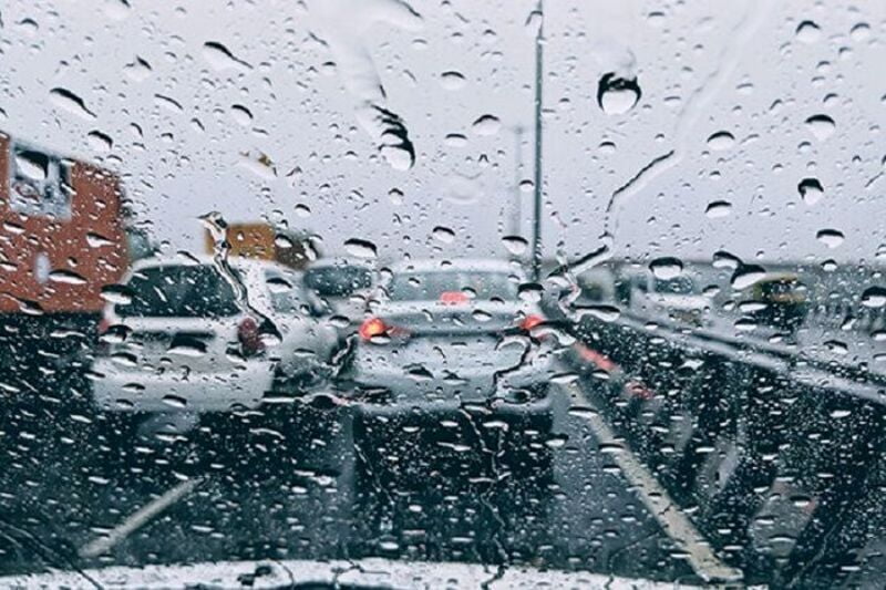 رانندگی در بارش باران